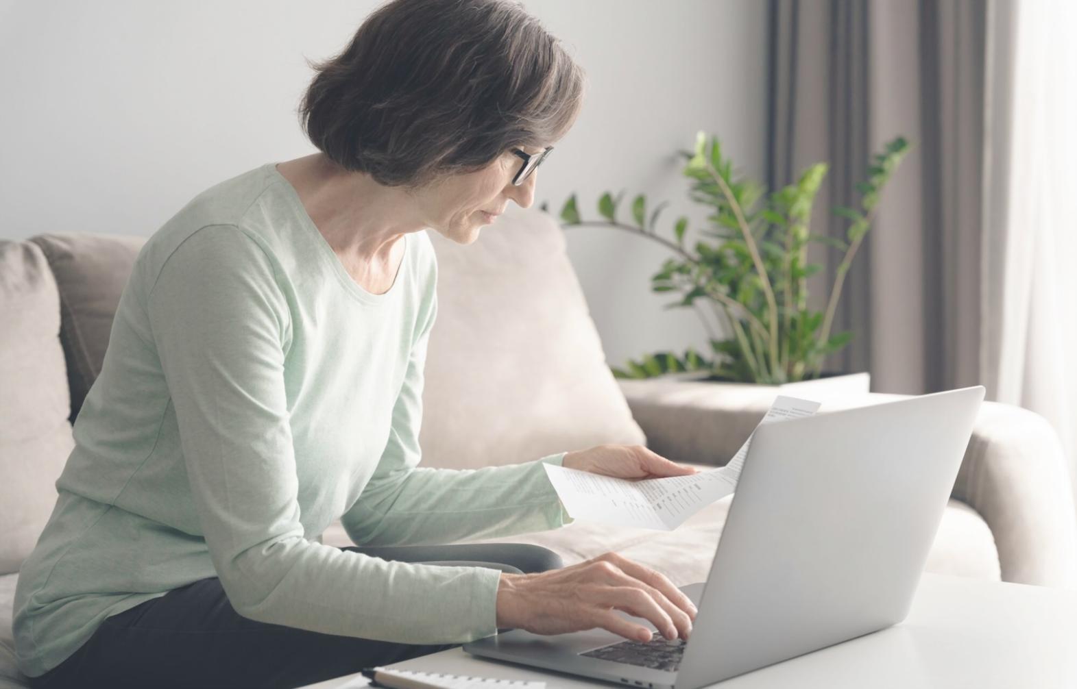 Persona desarrollando mentalidad empresarial